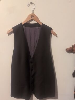 Indochino Men's Gray Dress Vest - Classic Tailored Waistcoat